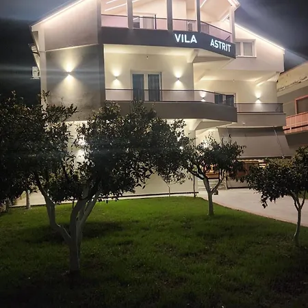 Astrit מלון